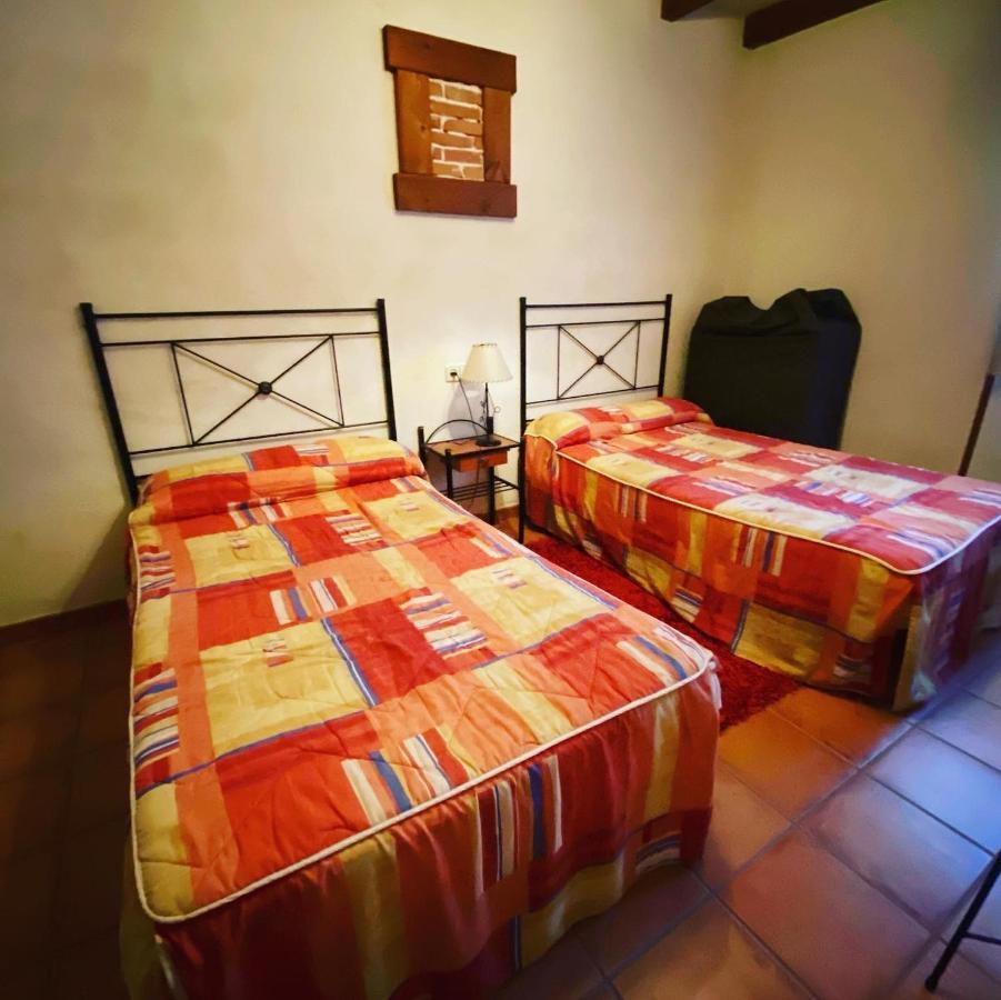 El Plantio I Y II - Apartamentos Turisticos Hoyos del Espino Dış mekan fotoğraf